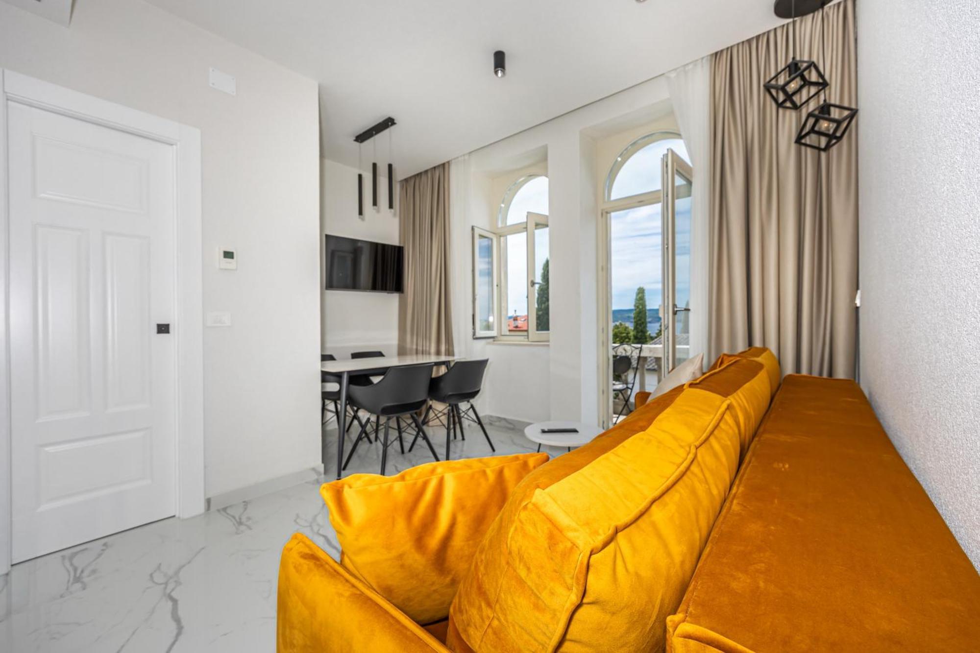 Villa Vita Luxury Apartments Crikvenica Buitenkant foto