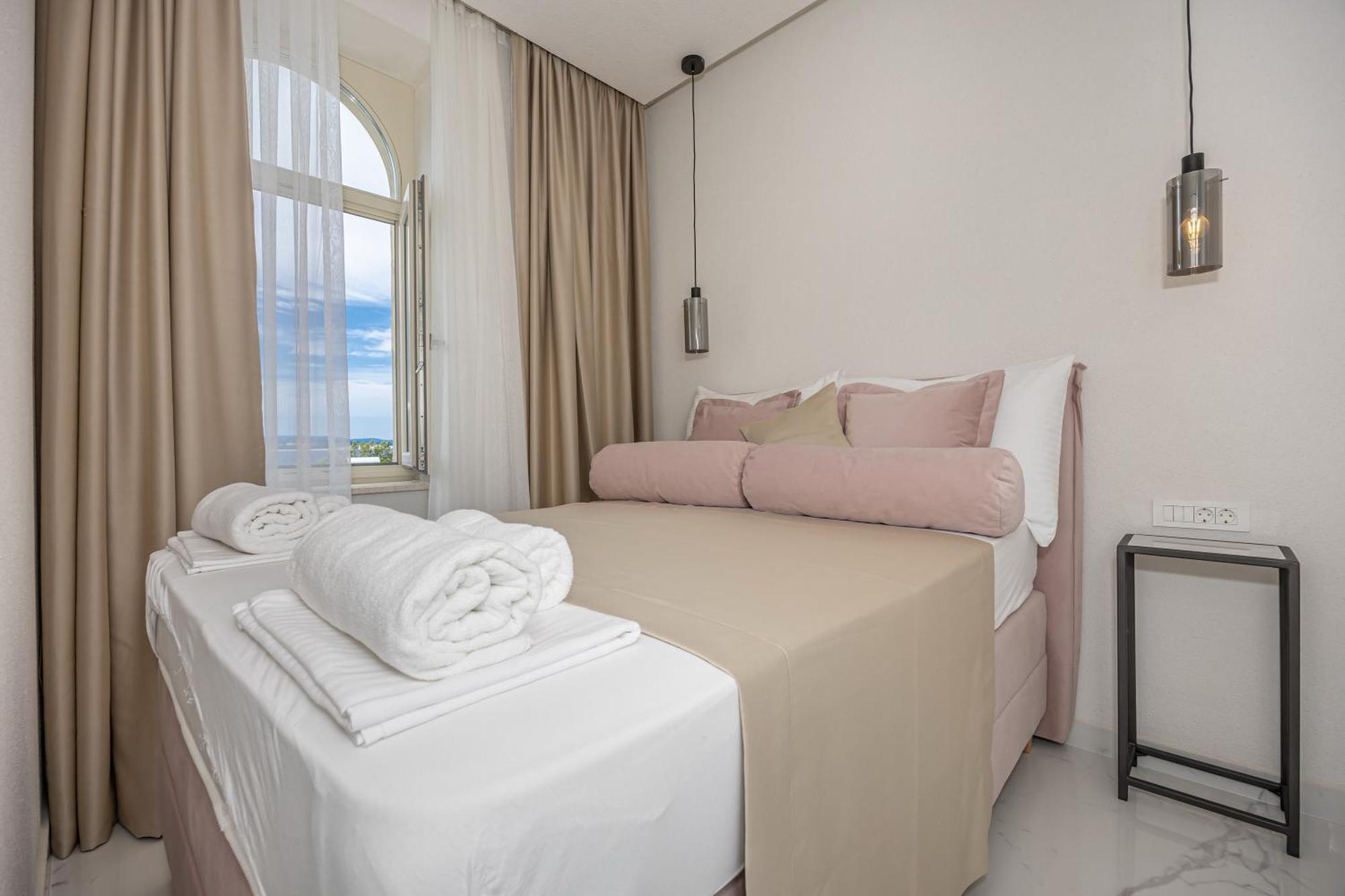 Villa Vita Luxury Apartments Crikvenica Buitenkant foto